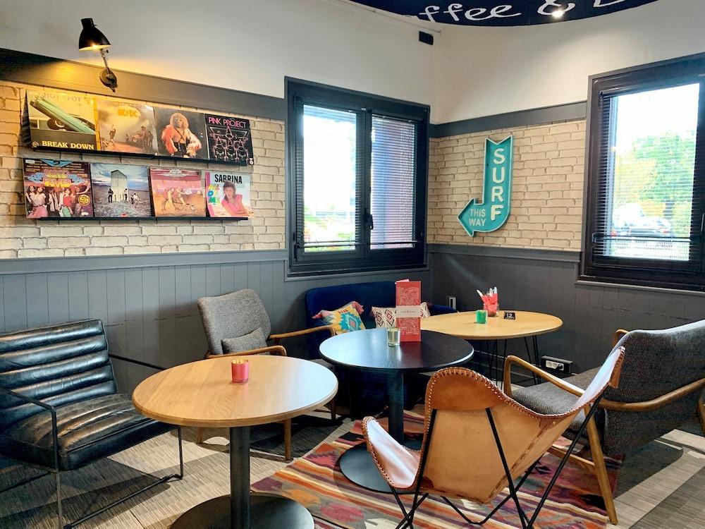 B&B Hotel Bordeaux Merignac Cadera Aeroport Exterior photo
