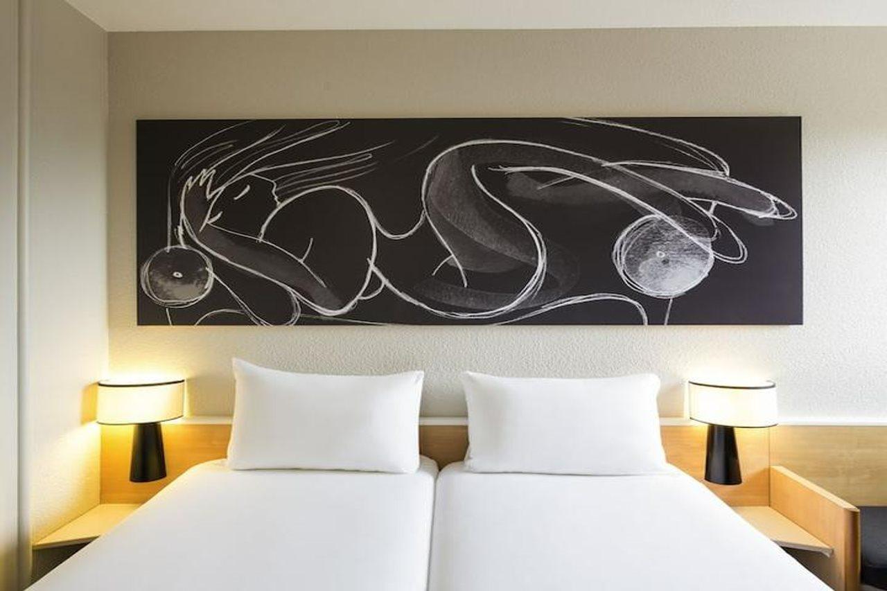 B&B Hotel Bordeaux Merignac Cadera Aeroport Exterior photo