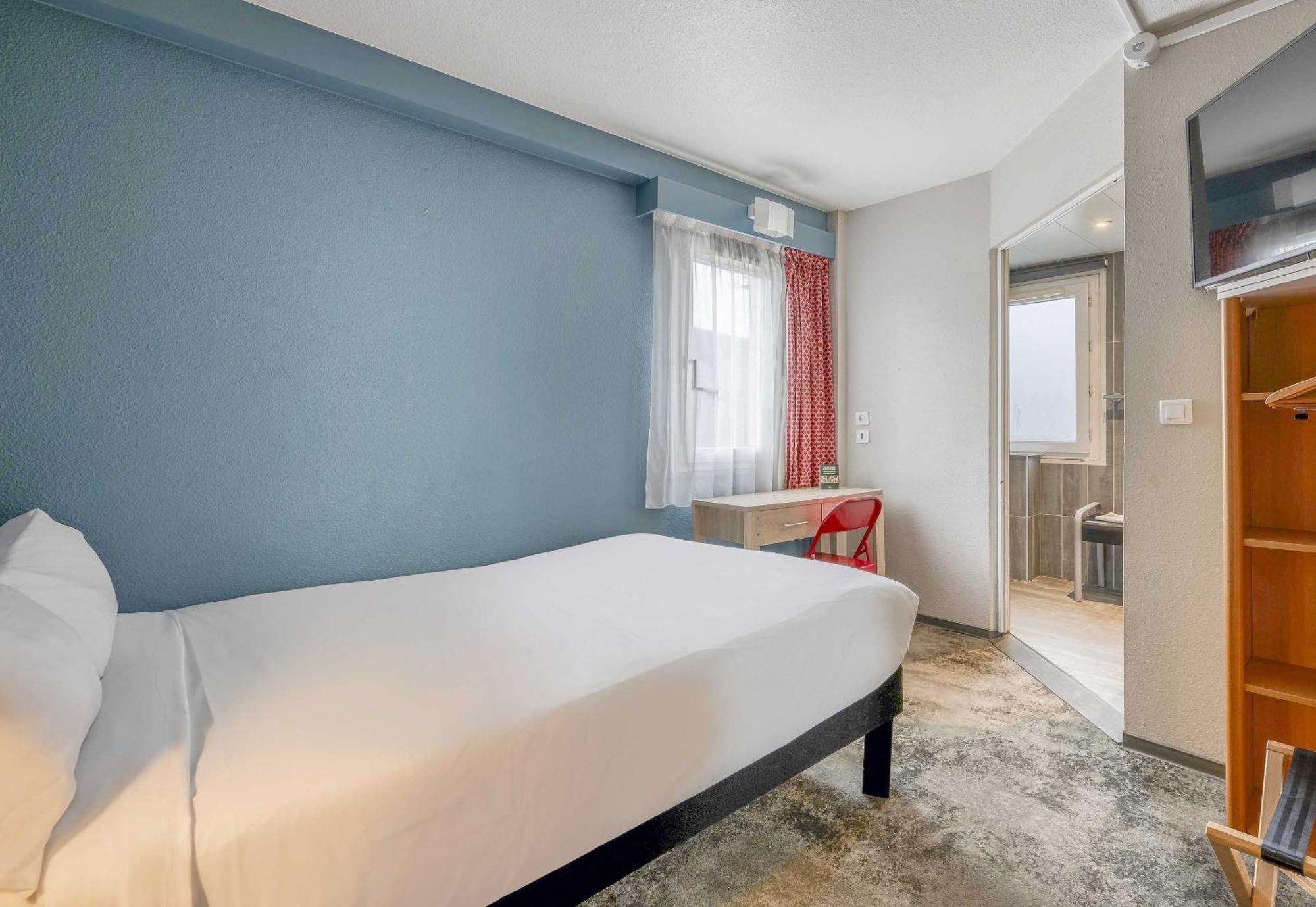 B&B Hotel Bordeaux Merignac Cadera Aeroport Exterior photo