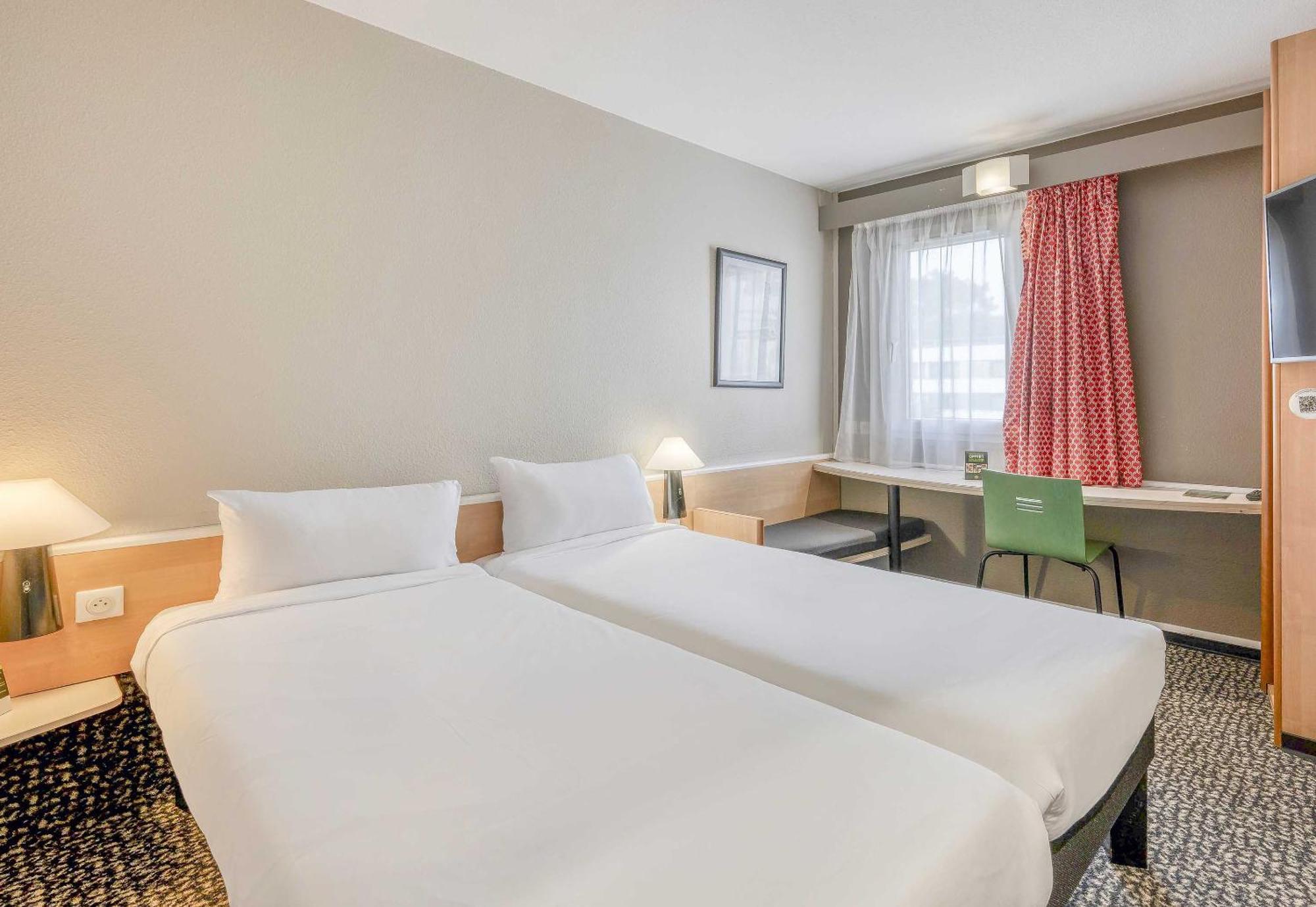 B&B Hotel Bordeaux Merignac Cadera Aeroport Exterior photo